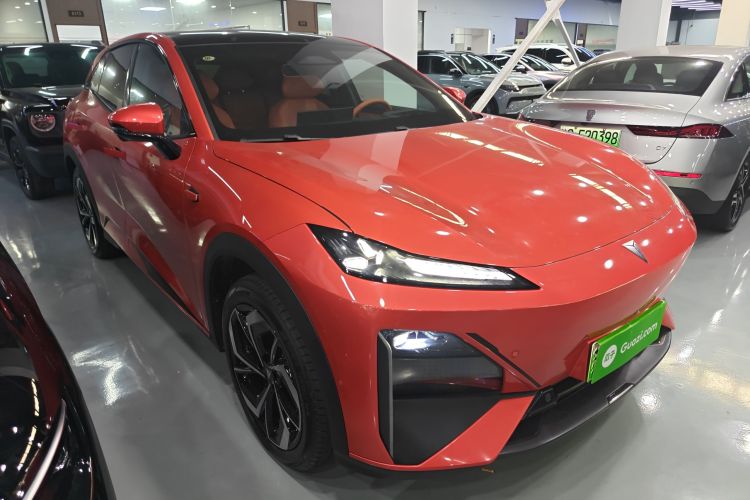 深蓝汽车 深蓝S07 2024款 215Max 乾崑智驾ADS SE增程版车身外观3