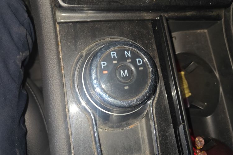 福特 金牛座 2019款 EcoBoost 245 悦享版中控内饰18