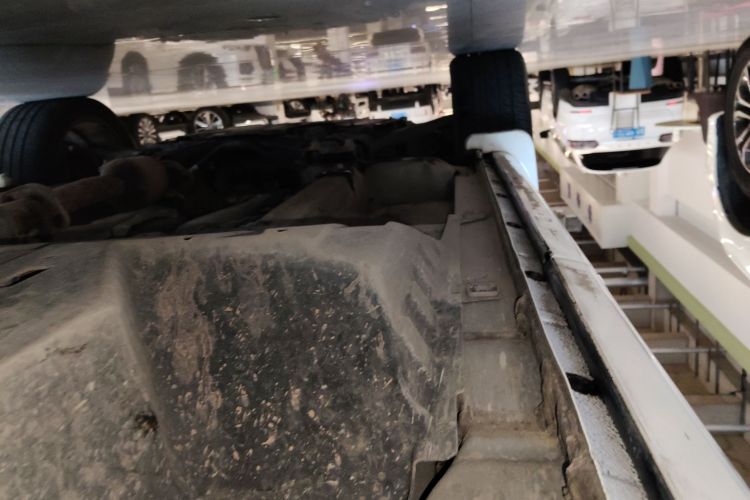 魏牌 VV5 2017款 2.0T 旗舰型局部细节9002