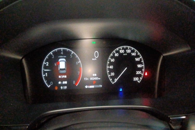 本田CR-V 2024款 240TURBO 两驱活力版 5座中控内饰14