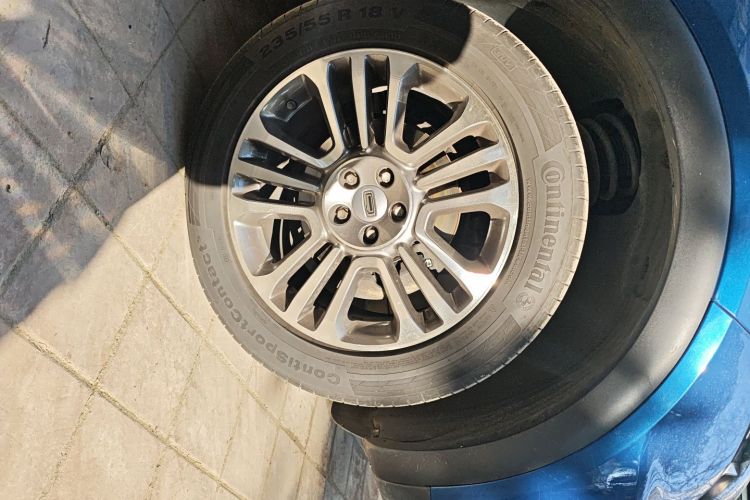 观致5 2017款 1.6T 自动尊贵型车身外观10