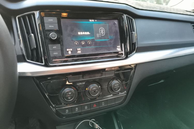 斯柯达 柯米克 2018款 1.5L 自动舒适版 国VI中控内饰16