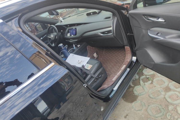 凯迪拉克XT4 2021款 28T 两驱豪华型局部细节9005