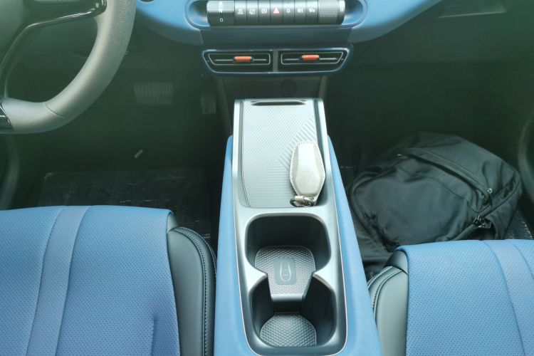 比亚迪 海鸥 2025款 305km 活力版中控内饰18