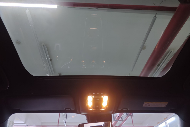 奔驰GLB 2021款 GLB 200 时尚型局部细节22