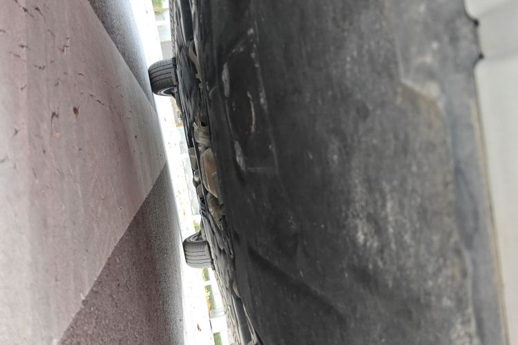 宝马X1 2022款 xDrive25Li 尊享型局部细节9008