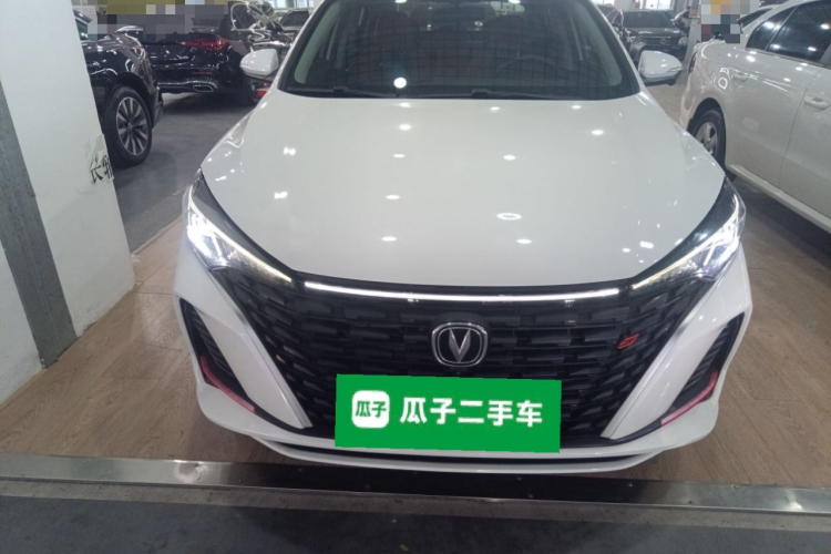 长安 逸动 2022款 PLUS 蓝鲸NE 1.4T GDI DCT尊贵版车身外观6001