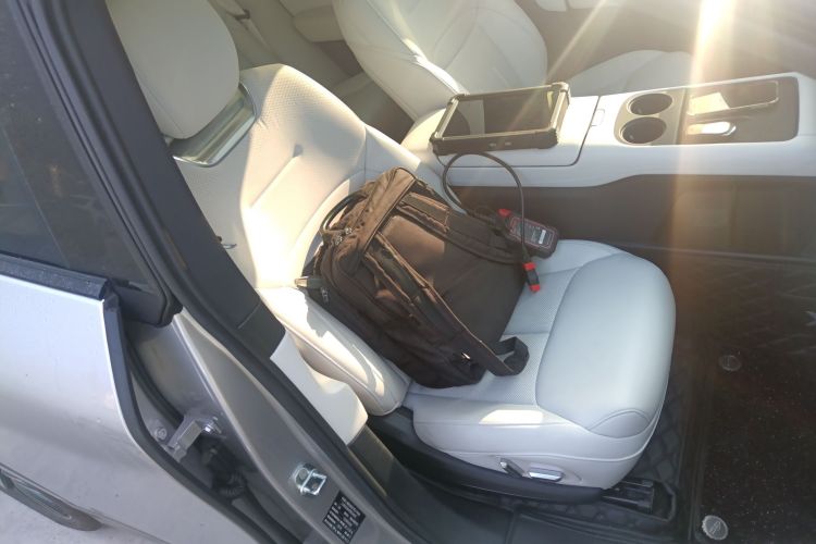 小鹏G6 2023款 755 超长续航 Pro局部细节41