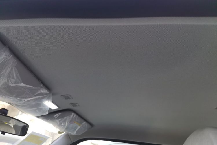 吉利银河 2025款 210km 熊猫骑士中控内饰22