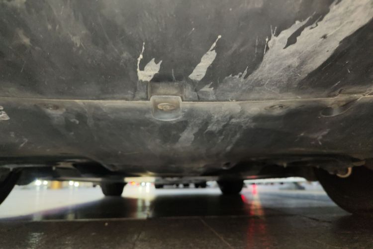 特斯拉 Model Y 2021款 长续航全轮驱动版局部细节9006