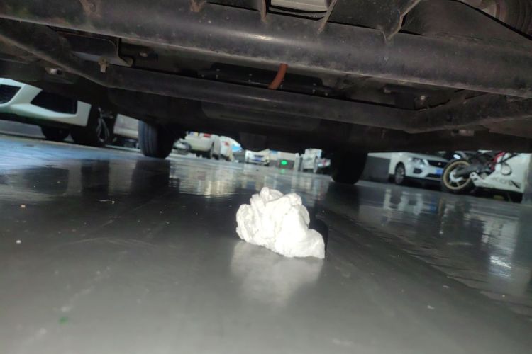 五菱汽车 宏光MINIEV 2022款 GAMEBOY 200km 玩咖款 磷酸铁锂局部细节9008