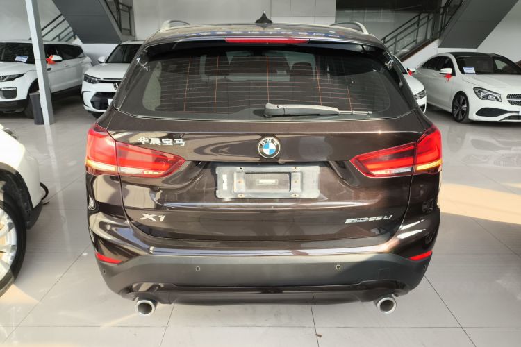 宝马X1 2020款 sDrive25Li 领先型车身外观6004