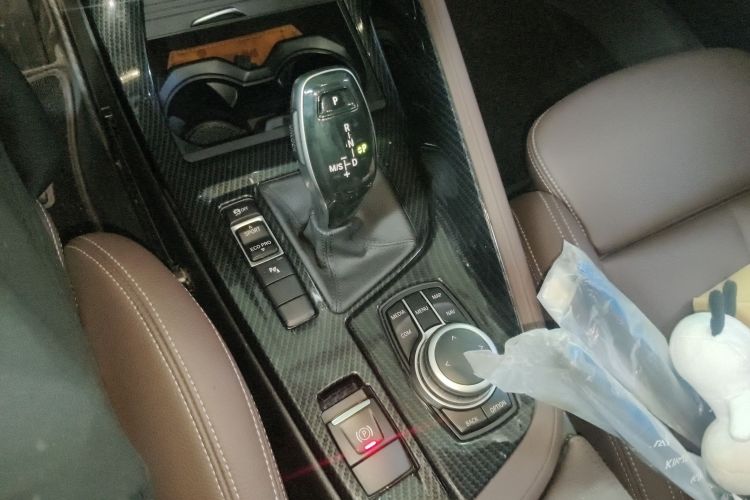 宝马X1 2020款 sDrive25Li 领先型局部细节18