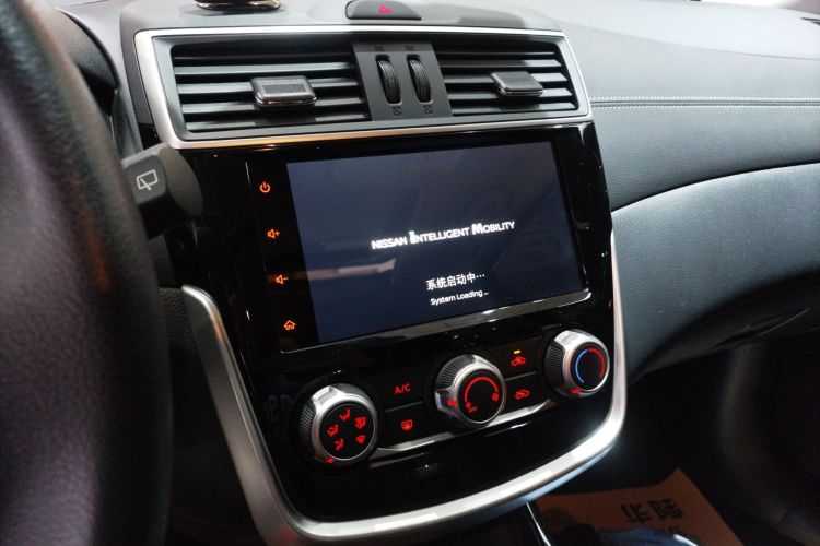 日产 骐达TIIDA 2021款 1.6L CVT智行版中控内饰16