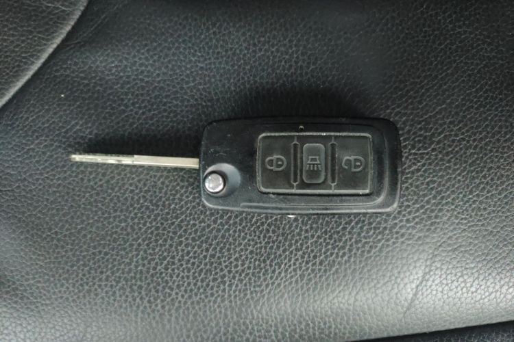 哈弗H6 2014款 运动版 2.4L 自动精英型中控内饰11