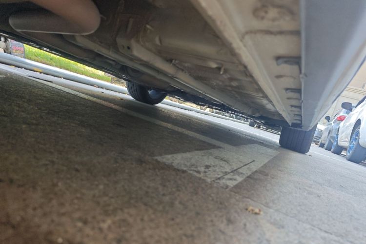 长安 逸动 2018款 XT 1.6L GDI 自动锐潮型 国V局部细节9002