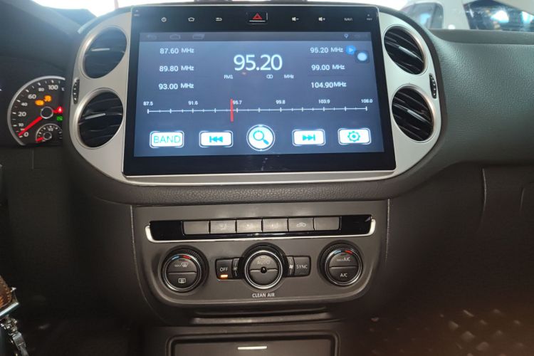 大众 途观 2016款 300TSI 自动两驱舒适版局部细节16