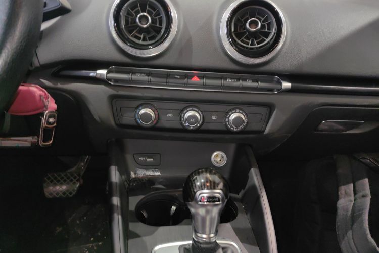 奥迪A3 2019款 Limousine 35 TFSI 时尚型 国V局部细节16