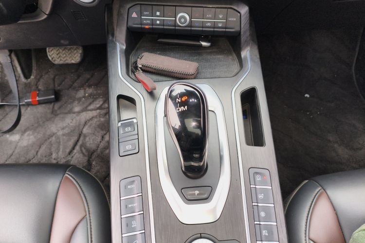 魏牌 VV5 2021款 1.5T 两驱智先锋局部细节18