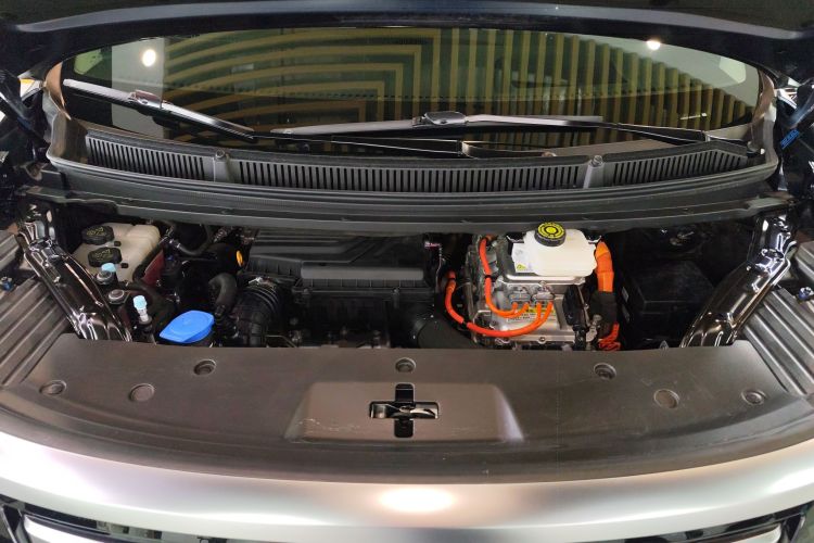 腾势D9 2024款 DM-i 980 四驱旗舰型局部细节24