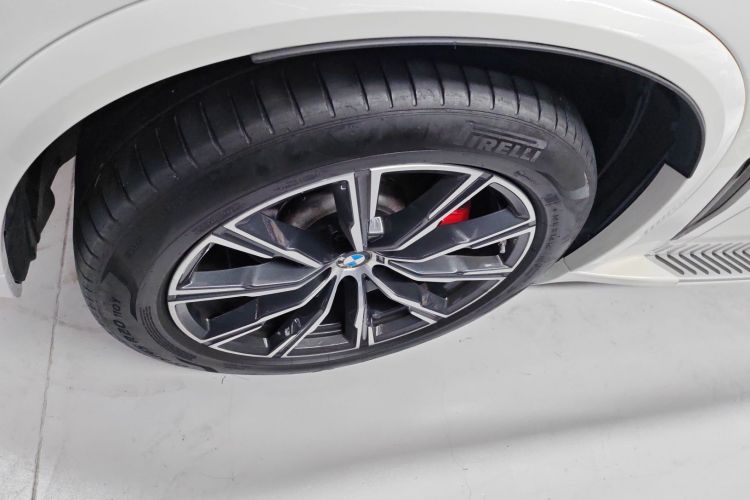 宝马X5(进口) 2022款 xDrive30i M运动套装车身外观6007