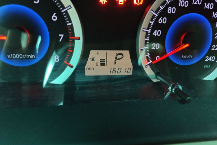 丰田 花冠 2013款 1.6L 自动豪华版中控内饰15