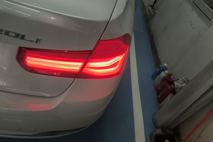 宝马3系 2019款 320Li 时尚型车身外观6006