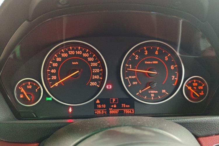 宝马4系 2016款 420i Gran Coupe M运动型中控内饰14