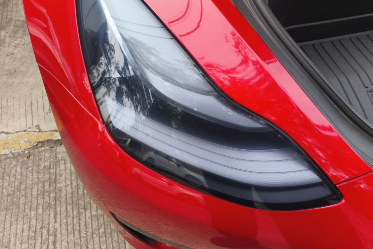 特斯拉 Model 3 2020款 改款 标准续航后驱升级版车身外观8