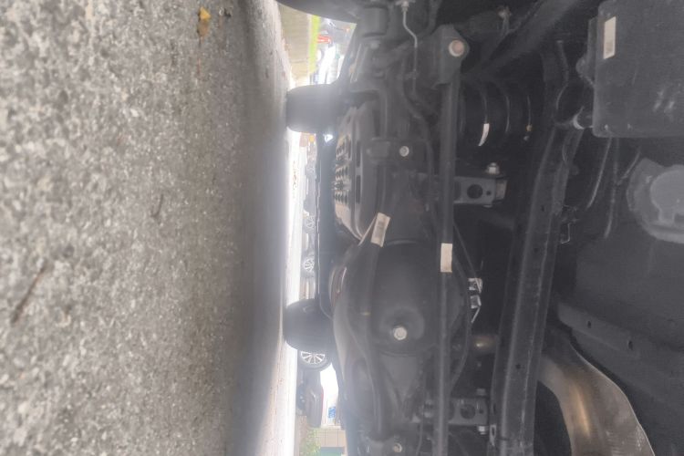 坦克300 2024款 2.0T 征服者局部细节9008