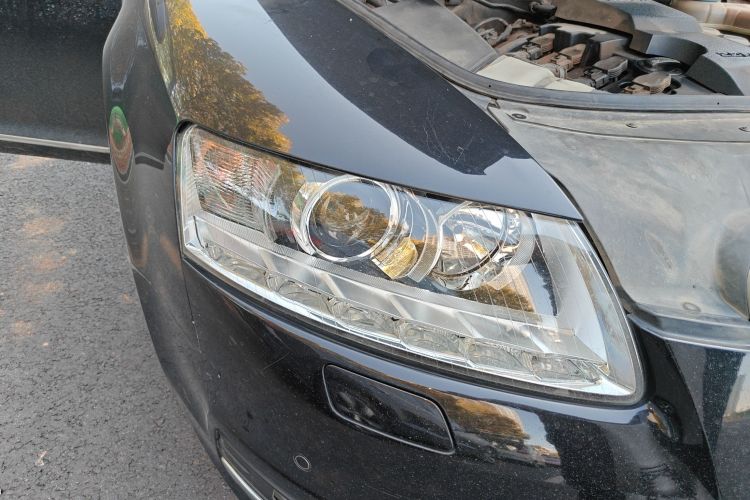 奥迪A6L 2011款 2.0 TFSI 自动舒适型车身外观6006