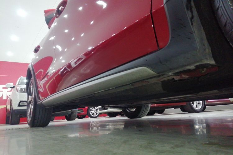 福特 福克斯Active 2021款 EcoBoost 180 自动劲潮型局部细节9001