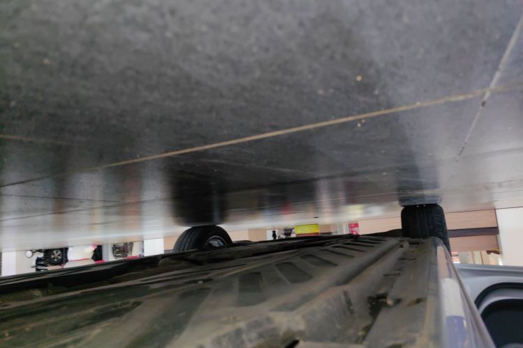 奔驰C级 2015款 C 200 L 运动型局部细节9002