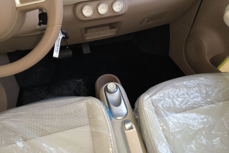 五菱汽车 宏光MINIEV 2025款 四门版 进阶款局部细节18