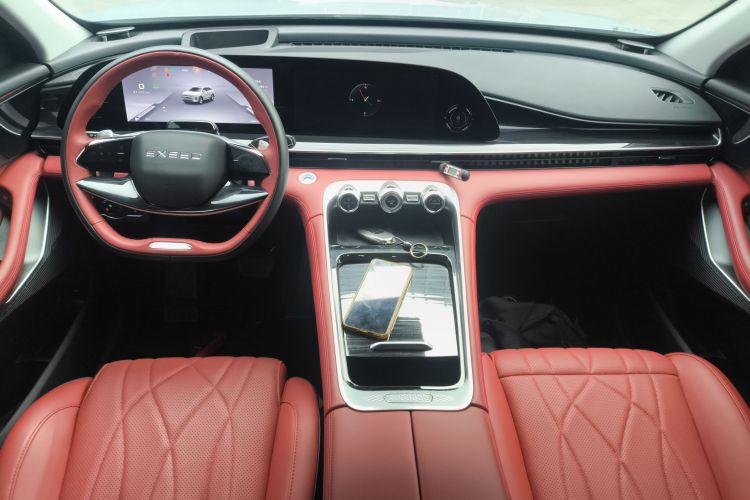 星途瑶光 2023款 400T 两驱优享版中控内饰12