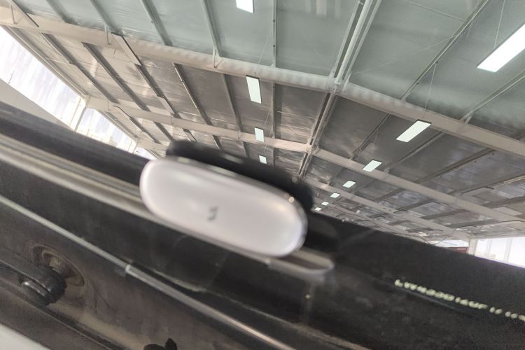 理想汽车 理想L8 2023款 Air中控内饰11