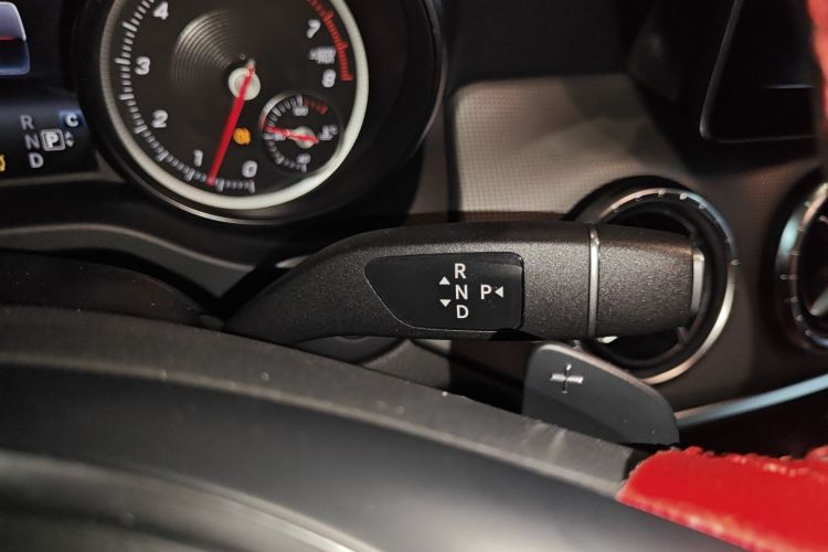 奔驰CLA 2019款 CLA 200 时尚型局部细节18