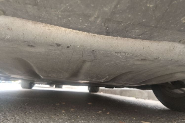 宝马3系 2015款 320Li 超悦版时尚型局部细节9008