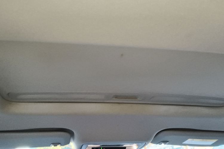 别克 君威 2019款 20T 精英型 国VI中控内饰22