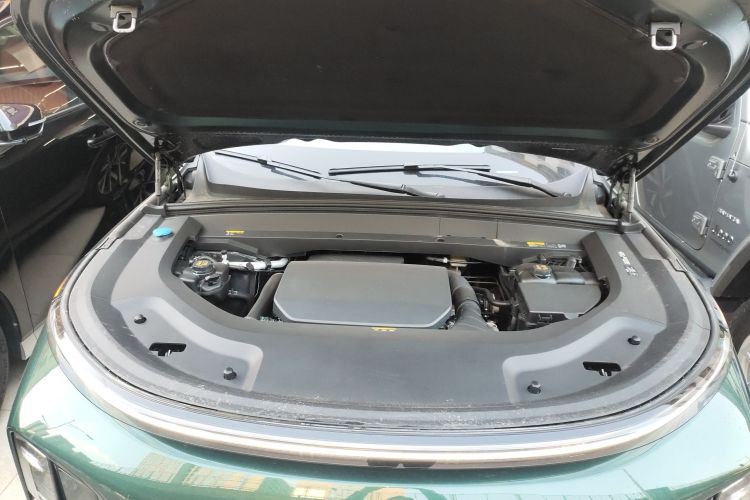 理想汽车 理想L8 2023款 Max局部细节24