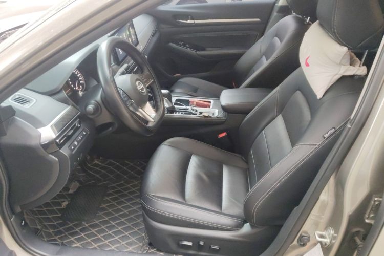 日产 天籁 2022款 2.0L XL-TLS 悦享版中控内饰19