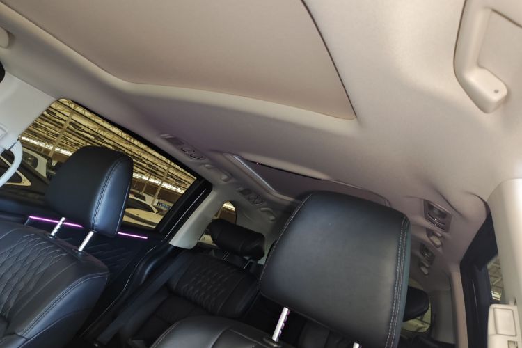 本田 艾力绅 2024款 2.0L e:HEV 豪华版中控内饰22