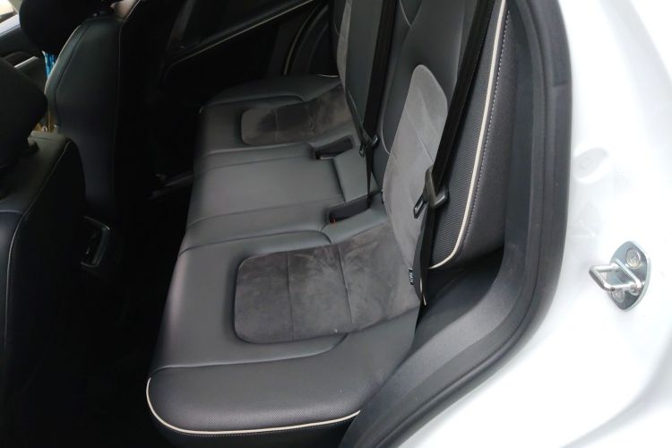 哈弗H6 2021款 国潮版 1.5T 自动冠军版中控内饰21