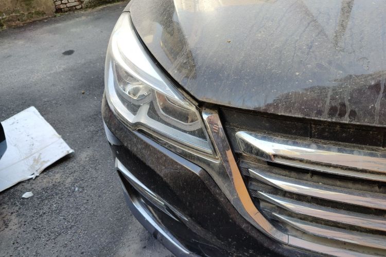 汉腾汽车 汉腾X7 2018款 X7S 1.5T 自动豪华型车身外观8