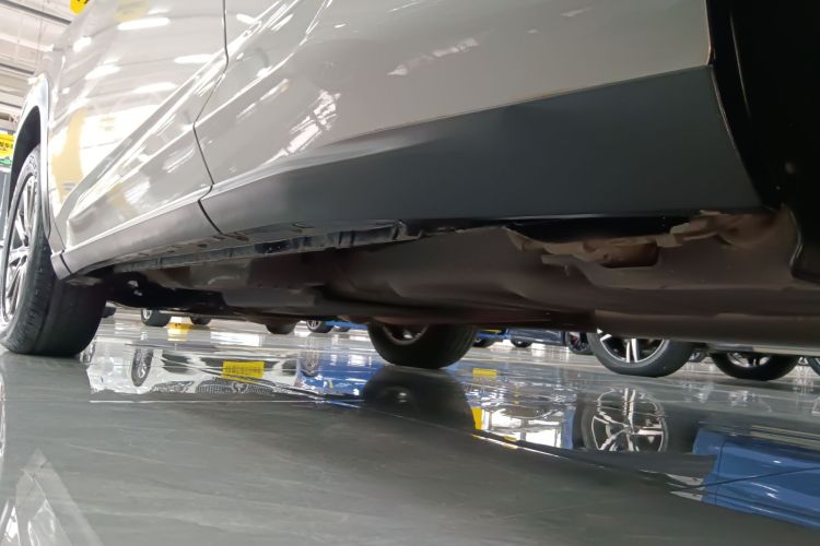 雷克萨斯NX 2020款 300 前驱 锋行版 国V局部细节9002