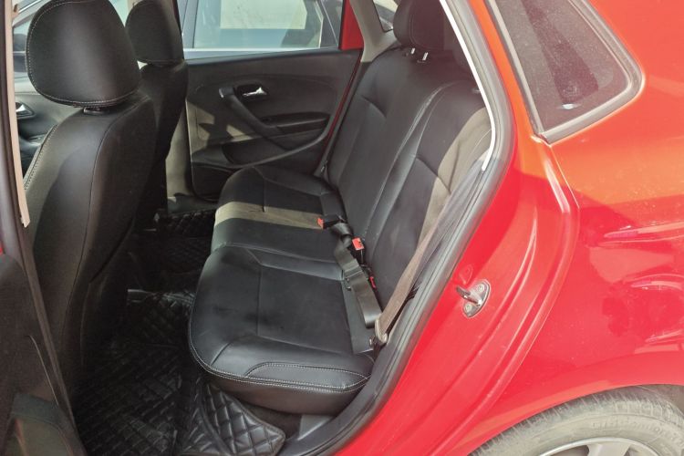 大众 Polo 2013款 1.4L 自动舒适版中控内饰21