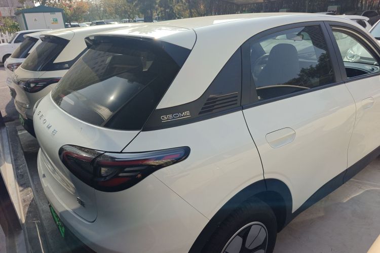 吉利银河 星愿 2025款 310km 青春版车身外观6005