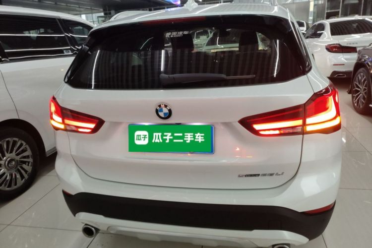 宝马X1 2020款 sDrive20Li 尊享型车身外观6004