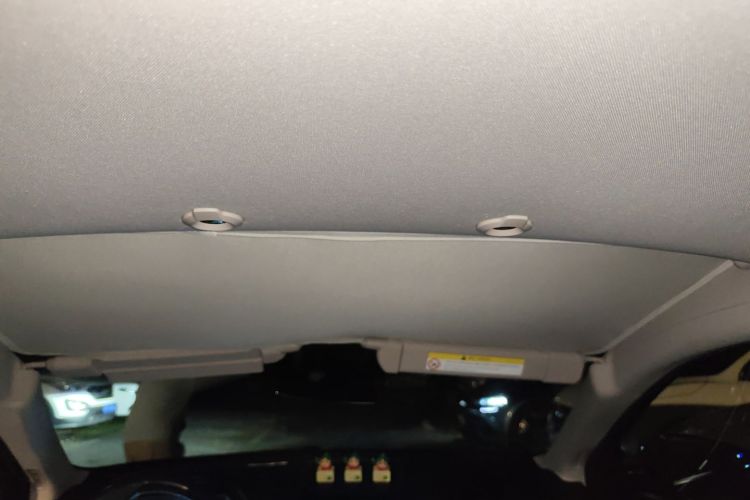 小鹏G3 2020款 520i 智享版中控内饰22