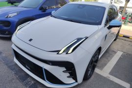 领克03 2023款 2.0TD DCT王者荣耀定制版